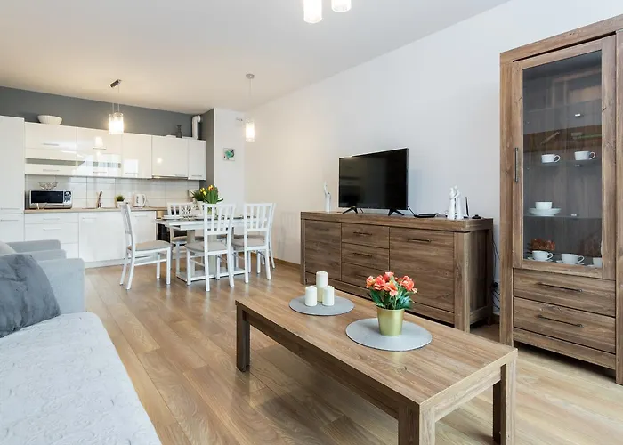 Wawrzynca Apartment With Parking